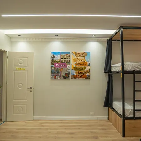 7even Boutique Hostel Tirana