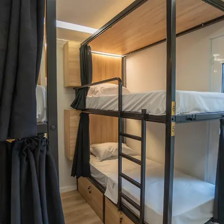7even Boutique Hostal Tirana